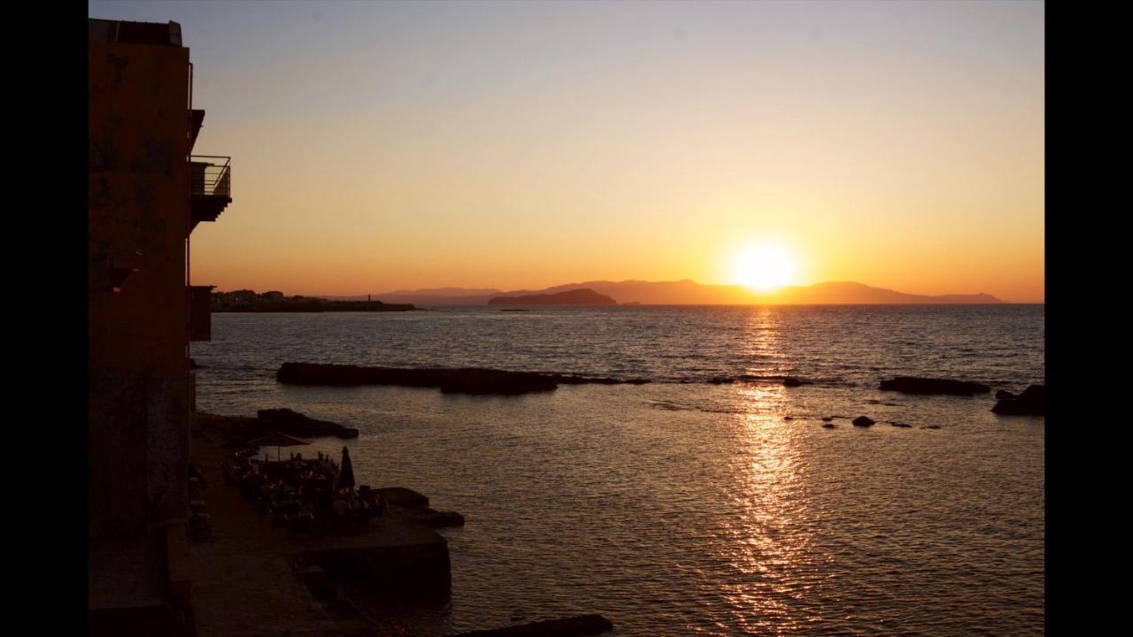 Sunset In Tabakaria Case de vacanță